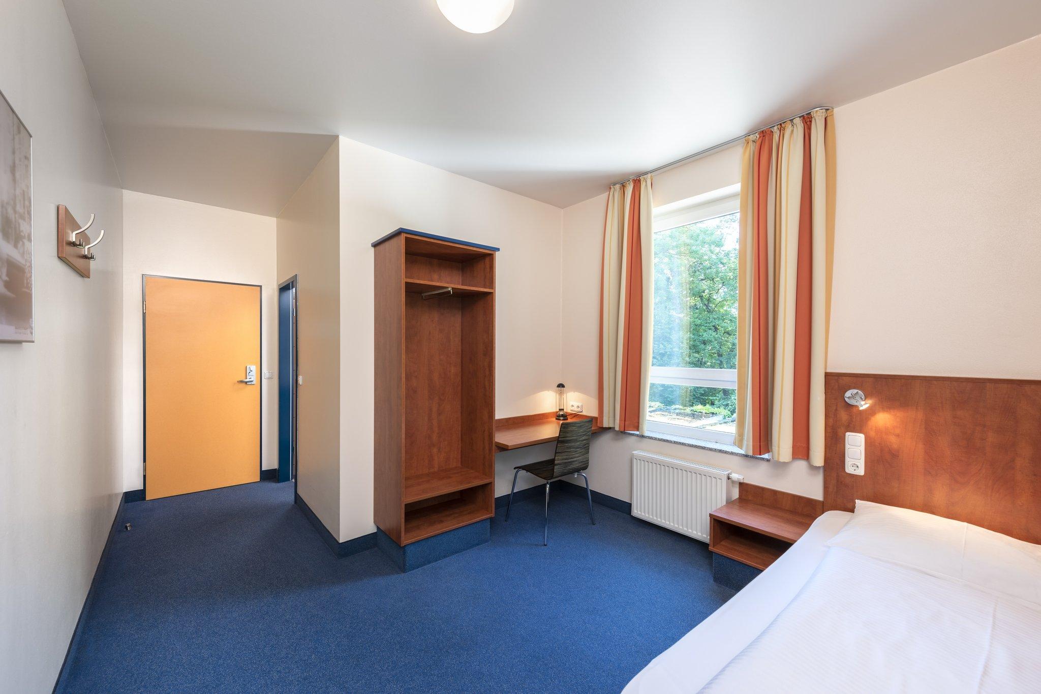 Smartmotel Кемптен Екстериор снимка